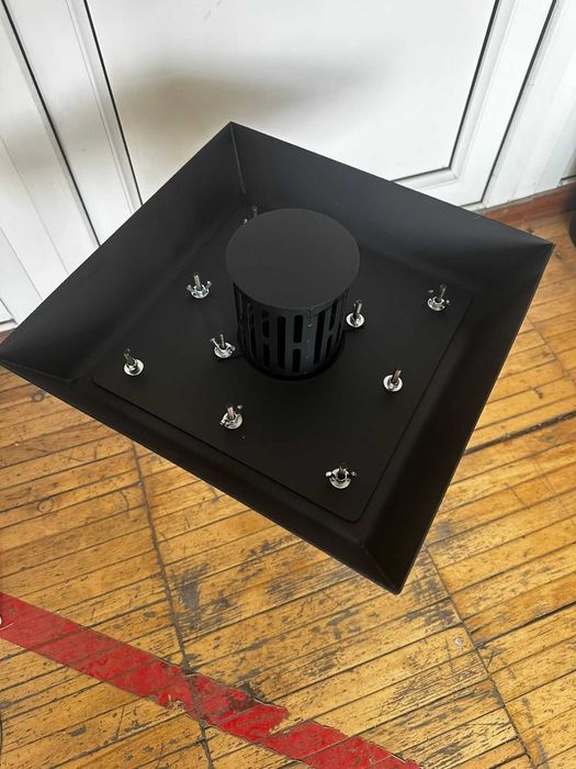 Стальная кровельная воронка