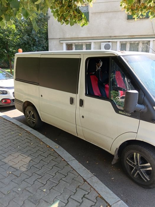 Ford Tranzit din 2005 motor 2000