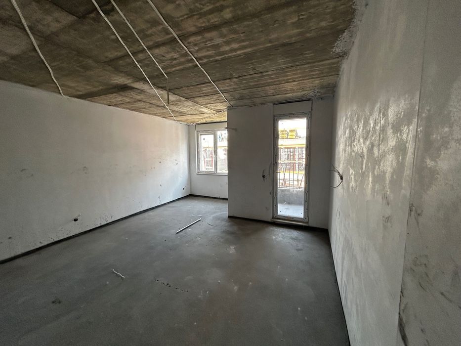 Продава се Двустаен апартамент в София, Левски - 66 кв.м за 2122 €/кв.м - Снимка #18