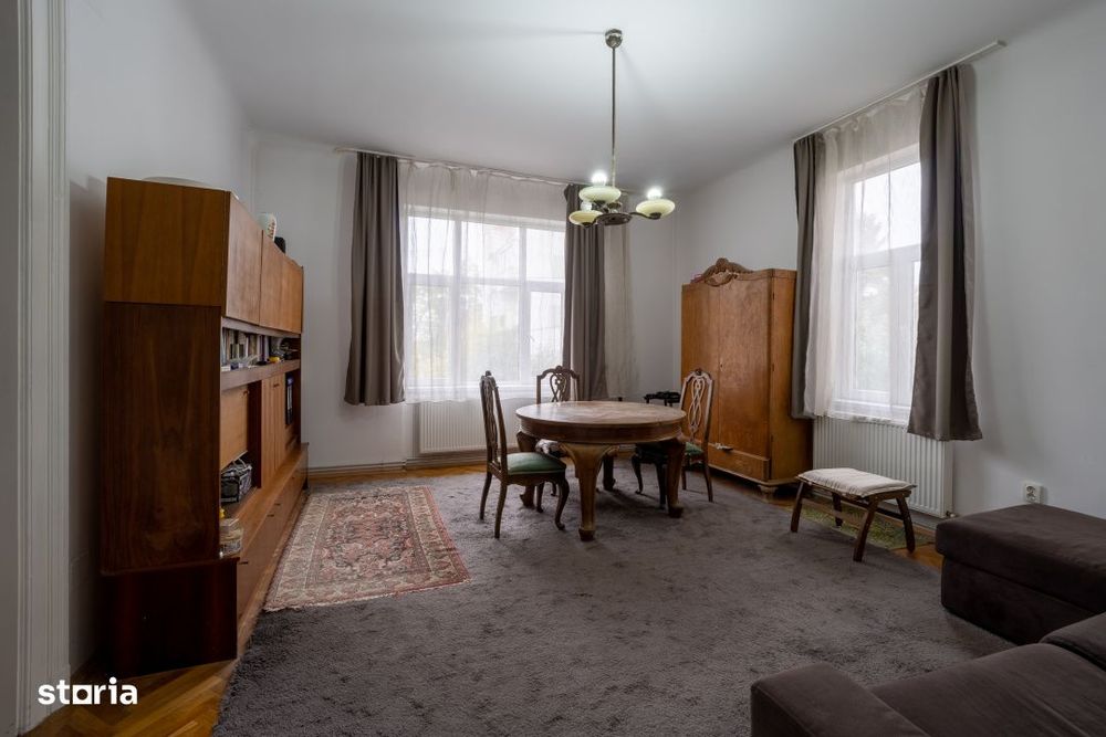 Casa de vanzare in Andrei Muresanu – zona exclusivista!