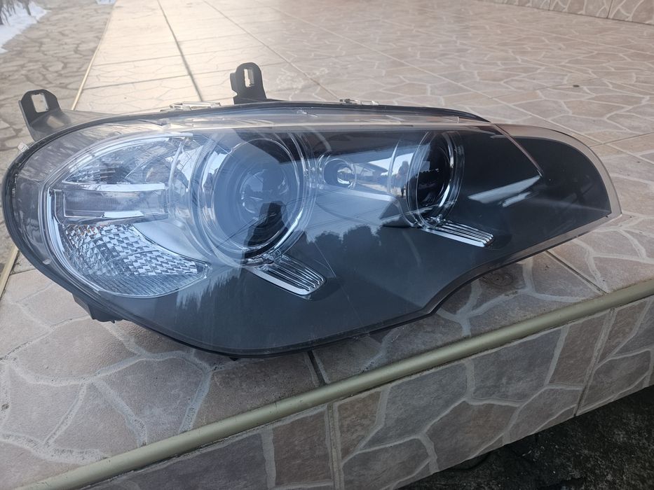 Десен фар за BMW e70 Feis 2010 2013