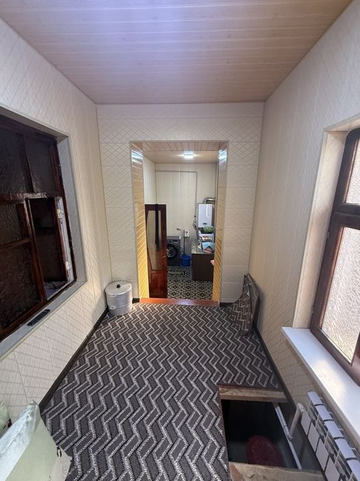 3xonali yangi remontli uy sotiladi