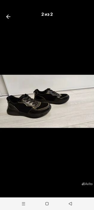 Кросовки женские