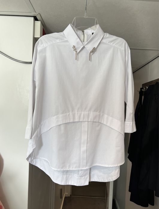 Camasa alba Bebe Plus oversized cu accesorii la guler