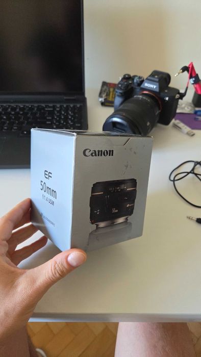 Vand obiectiv Canon EF 50mm f/1.4 USM luminos, clar, rapid