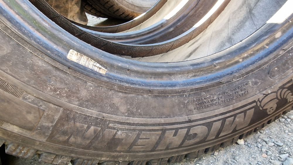 Anvelope 215/65R16C marca Michelin, DOT 2024,6 mm