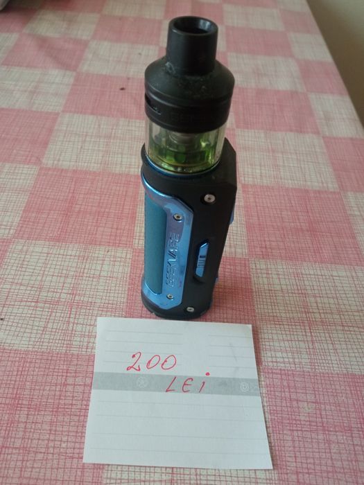 Vând țigări electronice