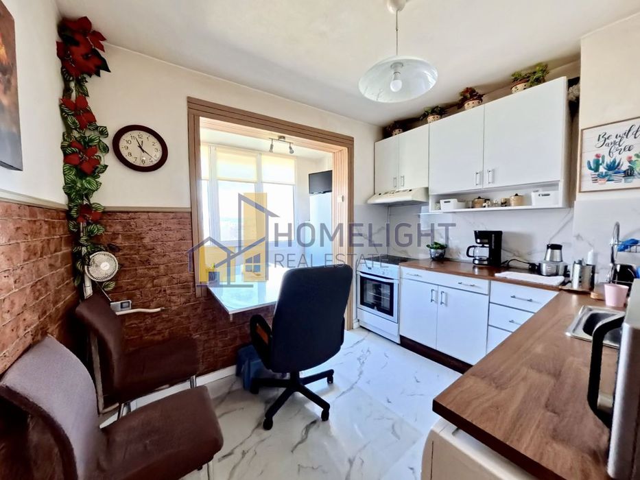 Двустаен апартамент в кв. Люлин 1