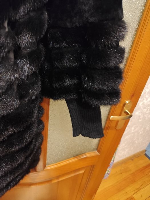 Продам норковую шубку.