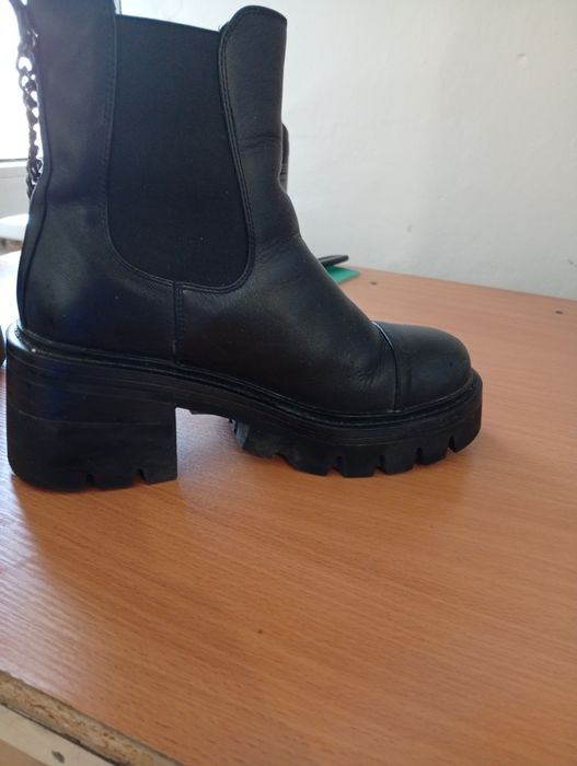 Классные батинки для модниц