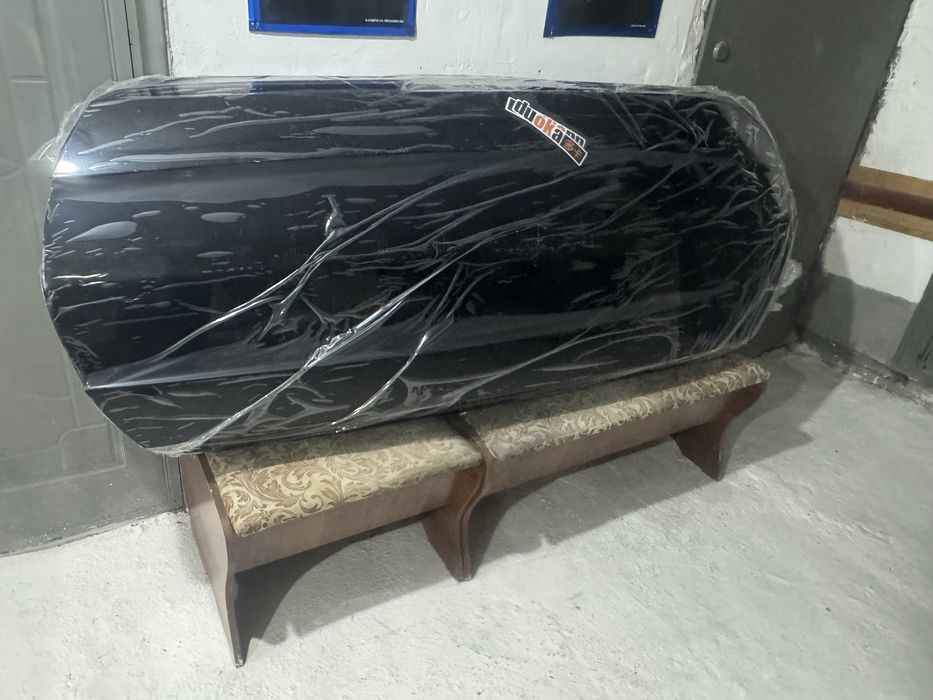 Авто бокс черный цвет 700 л.