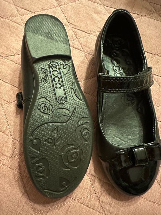 Balerini fete marca Ecco