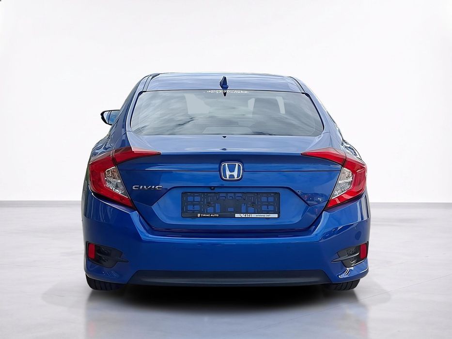 Honda Civic 2018 benzină, 15.626 € — imagine 5