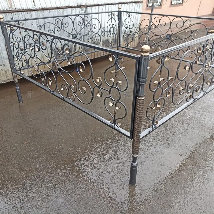 Оградки на могилу