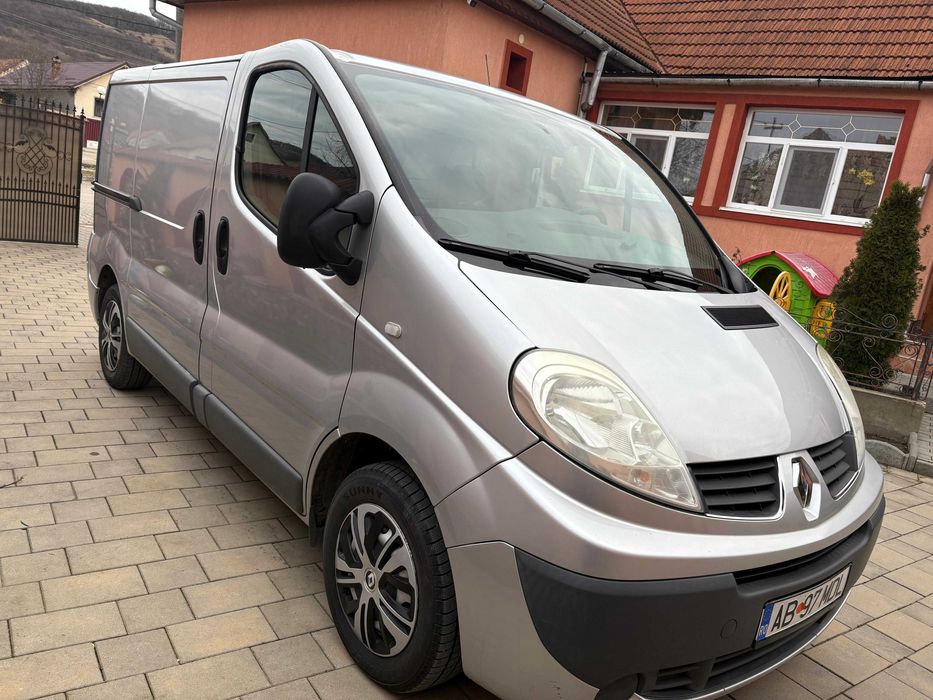 Renault trafic 3 locuri