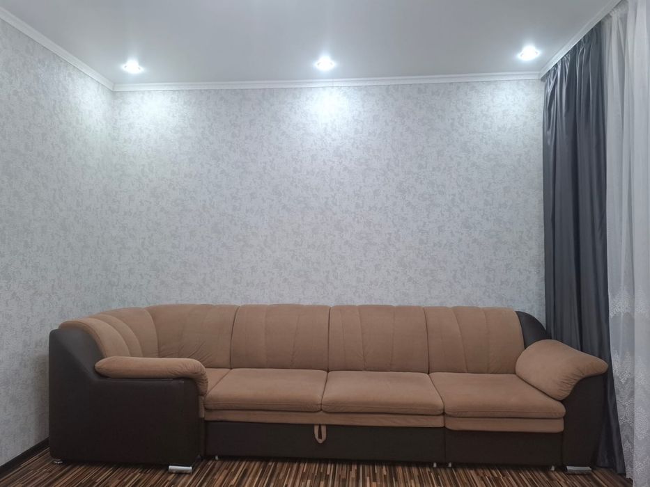 Продам диван в идеальном состоянии! Торг