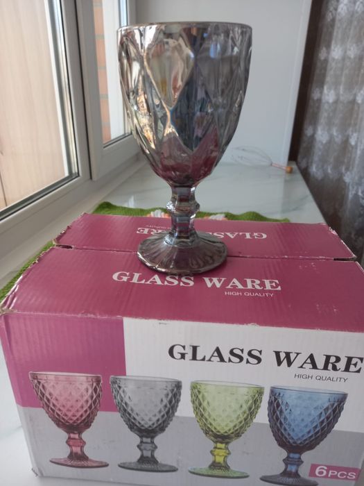 Фужеры и тарелки продам