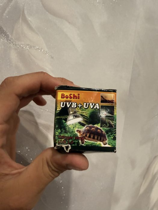 Лампа для черепах