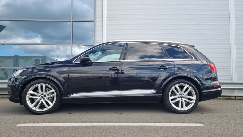 Audi Q7 3× S-Line • 3.0 TDI 272 CP • Quattro • Bose • Full LED • 7 loc
