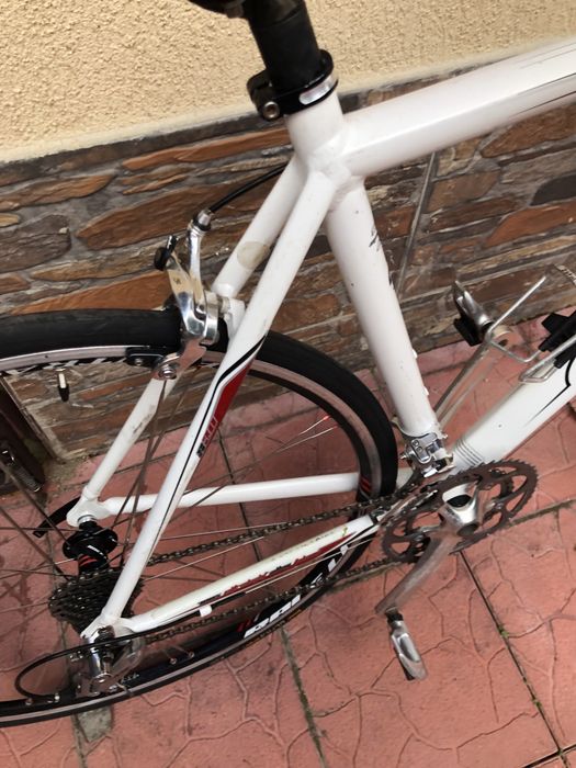 Bicicleta cursiera Scott