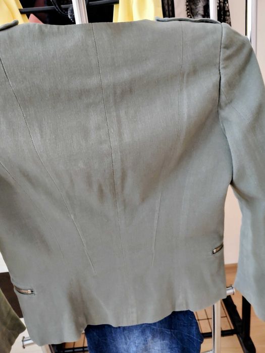 Сако - войнишко зелено H&M