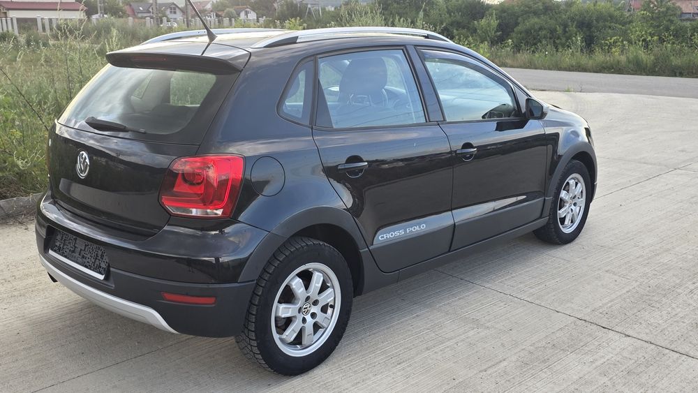 VOLKSWAGEN Polo 2012 — imagine 5