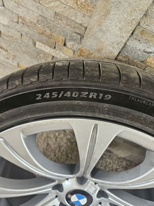 Чисто нови гуми с чисто нови джанти 19 спорт пакет 1200€
