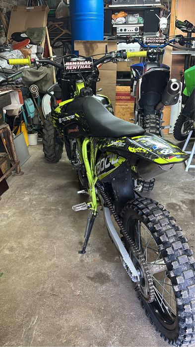 Мотоциклетиооооооооооооооооооооооооооооооооооооооллллллллллллллллоооол