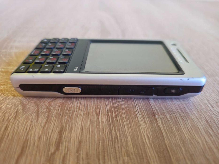 ТОП СЪСТОЯНИЕ: Sony Ericsson P1i Symbian Сони Ериксон Симбиан