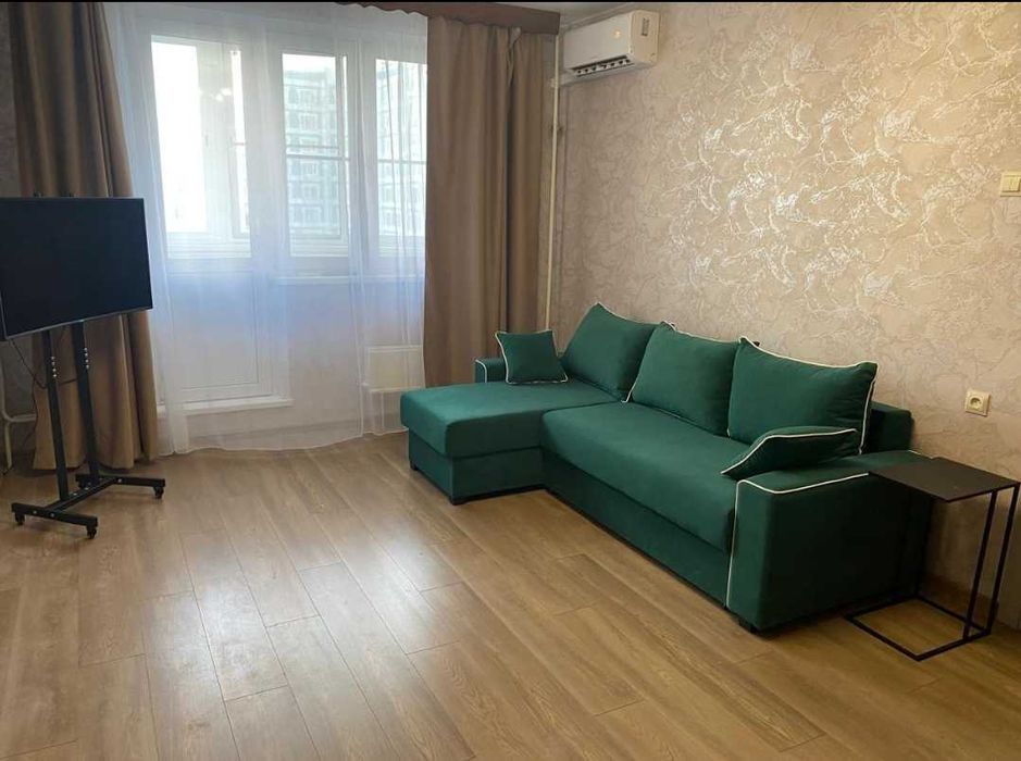 Сдаётся 1-комн. Район Встречи,Гульжан