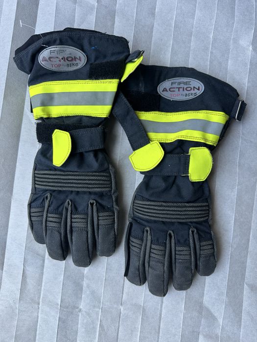 Imbracaminte geaca pantalon pompier nomex goretex sguard