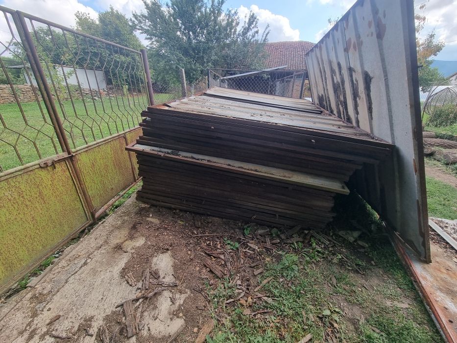 Оградни платна  от винкел и ламарина