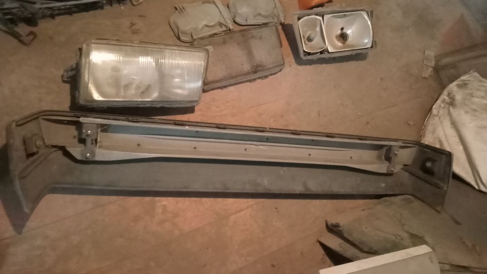 Продам запчасти м102 Мерседес