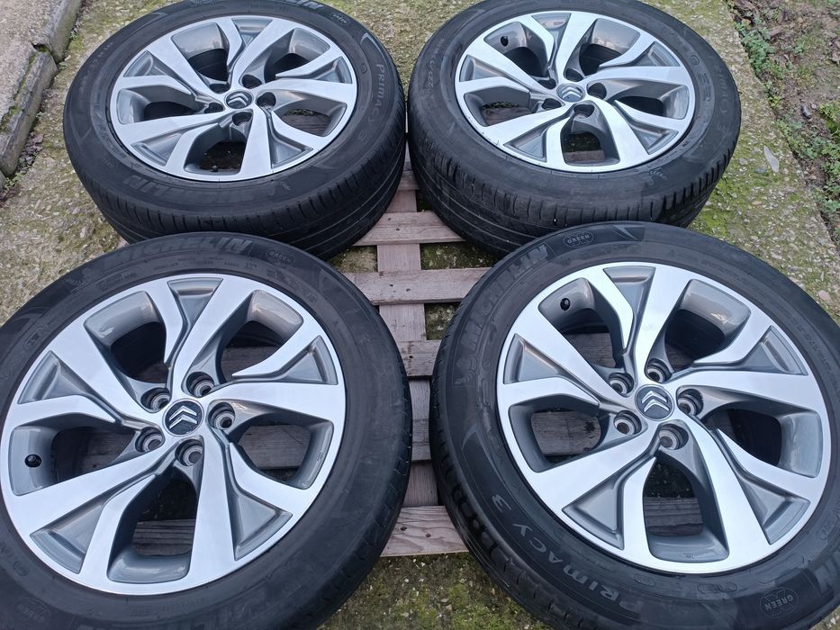 Лети джанти 18ки 5х114.3 Mitsubishi, Citroen, Peugeot + летни гуми
