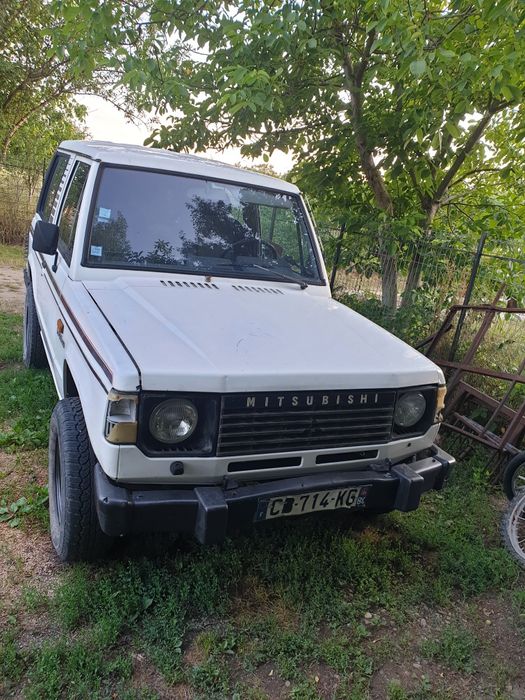 Pajero mk1 cu acte fara rugina