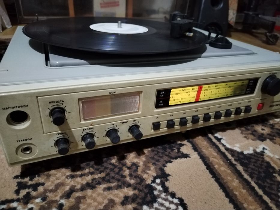 Pick-up rusesc Ilga 302 IC stereo