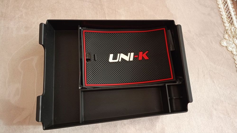 Changan  UNIK  2023, 2024 для Центральный органайзер, консолей подлоко