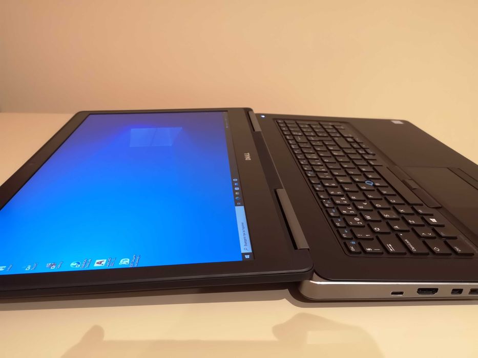 Лаптоп Dell Precision 7720/Intel Corte i7/32 GB/1000 GB/Nvidia P4000