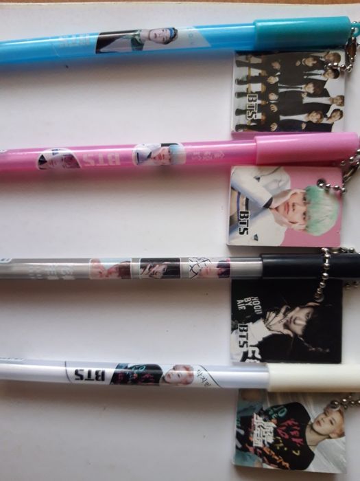 Синии ручки BTS с мини блакнотиком