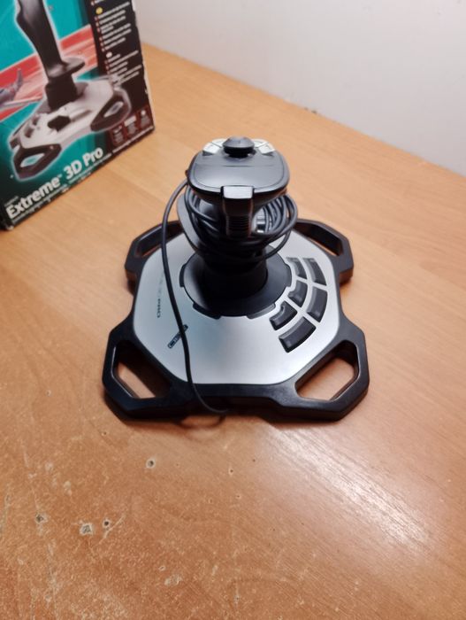 Ligitech  Extreme 3 D Pro