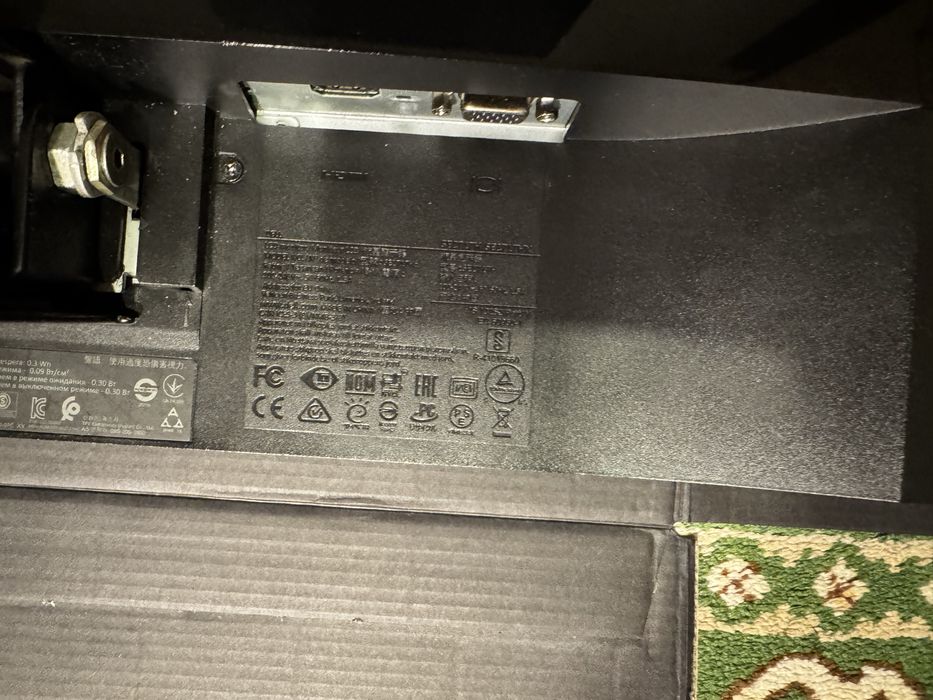 Vand monitor DELL 75hz , 27 inch