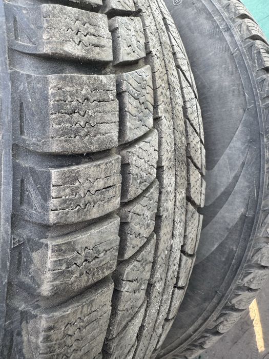 Шины в сборе на 16  митсубиси