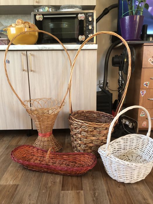 Продам корзины разные
