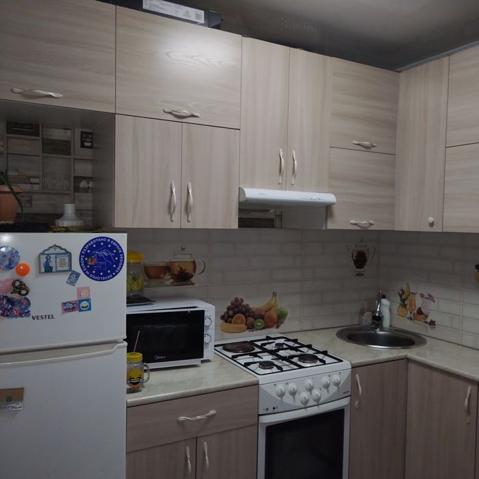 Продам кухонный гарнитур