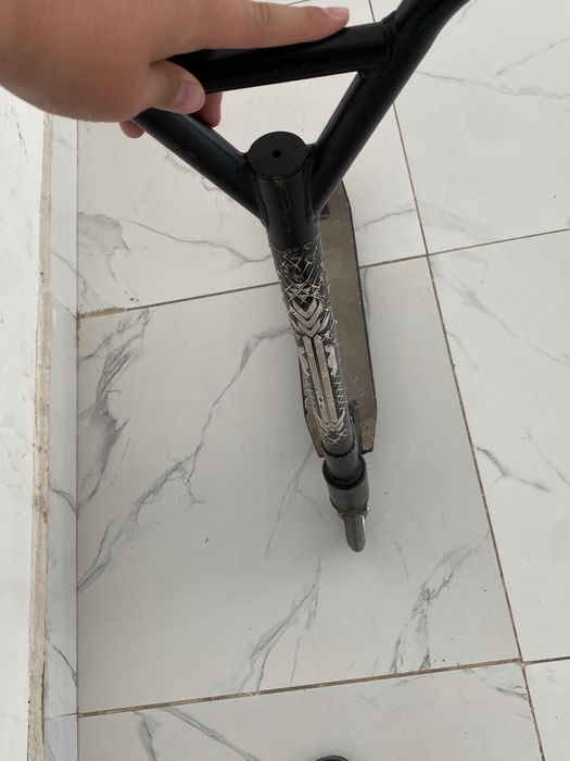 Продам самакат 6к
