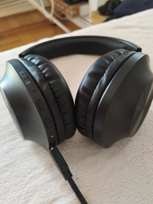 Căști Hama Bluetooth 5.0 Over-Ear cu Microfon, Extra Bass, 36h autonomie – ca noi