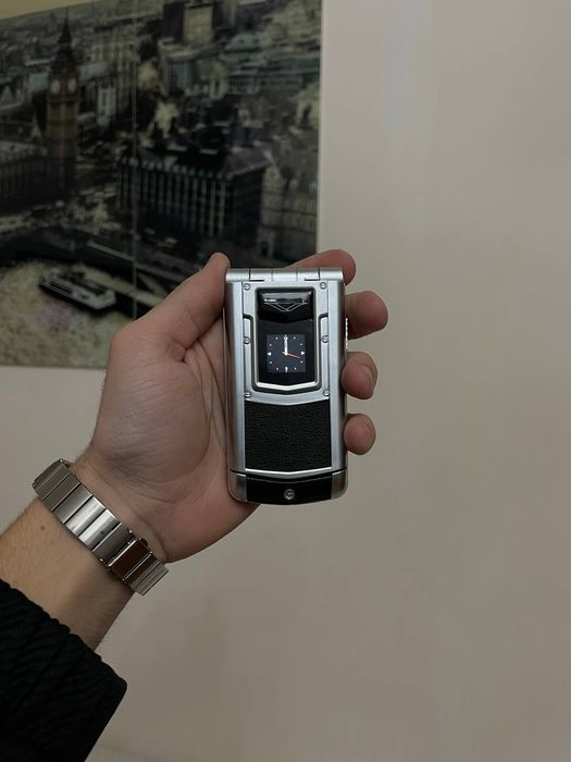 Vertu Ayxta Classik 2 SIM | Signature Yengi Dostavka bor | IPHONE