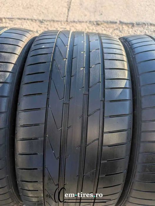 SET 4 Anvelope Vara 245/35 R19 HANKOOK Ventus S1 EVO 2 93Y