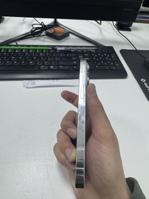 Продам Iphone 14 pro 256 гб