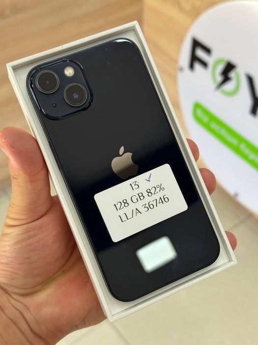 IPhone 13.        .